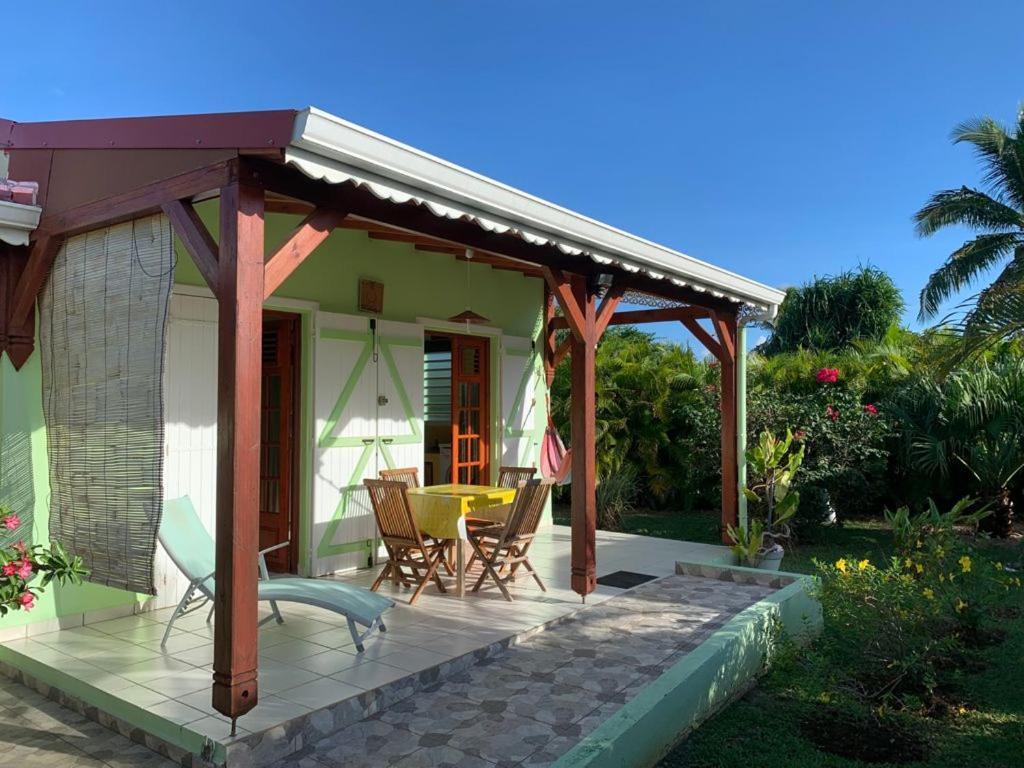 Вилла Les Palmes Du Moulin Saint-Louis Экстерьер фото